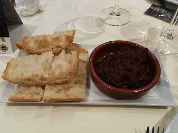 Fotografia tomada fuera de El Reguero Moro - restaurantes en Villoria de Órbigo, León