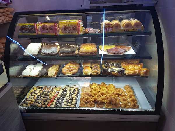 Fotografia tomada fuera de El Rincon De Lo Exquisito - Delicatessen en Portugalete, Bizkaia