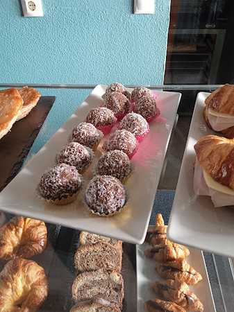 Fotografia tomada fuera de El Rincón del bakery - cafeterías en San Fulgencio, Alicante