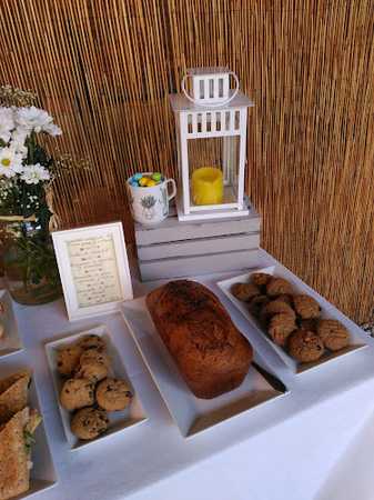 Fotografia tomada fuera de El Taller de Ana - Pastelería especializada en tartas nupciales en Fraga, Huesca