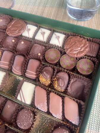 Fotografia tomada fuera de Embassy - Pastelería en Madrid, Madrid