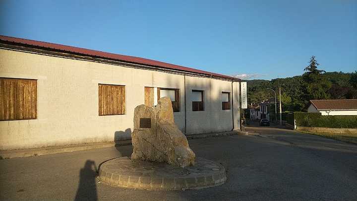 Fotografia tomada fuera de Embutidos El Montañés S.L. - Mayorista en Vegacervera, León