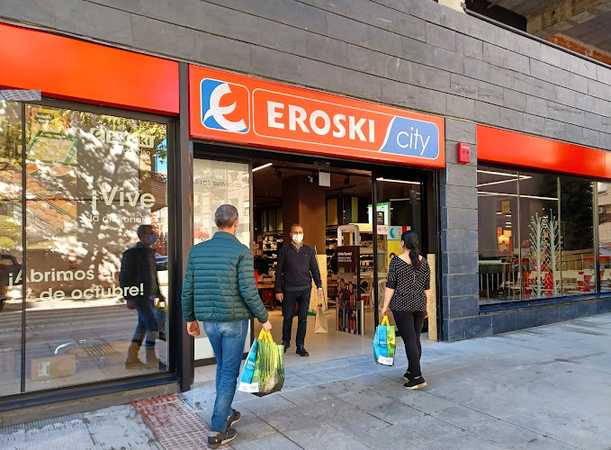 Fotografia tomada fuera de EROSKI - Supermercado en Arnedo, La Rioja