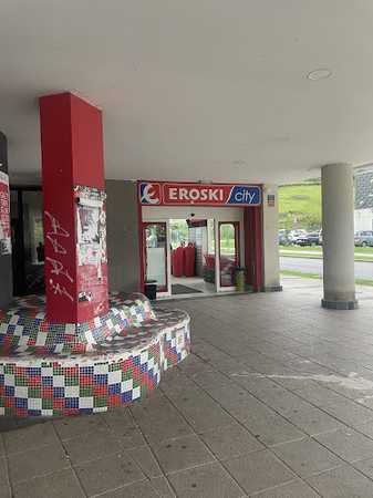 Fotografia tomada fuera de EROSKI CITY - Supermercado en Bakio, Bizkaia