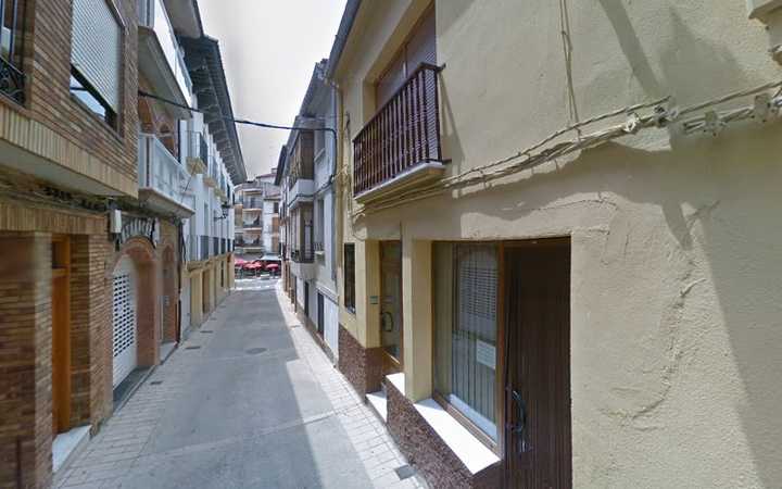 Fotografia tomada fuera de Familia Guarc S L - Panadería en Calanda, Teruel