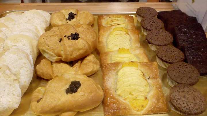 Fotografia tomada fuera de Fleca Capmany - Panadería en Capmany, Girona