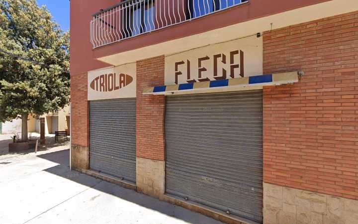 Fotografia tomada fuera de Fleca Triola - Panadería en Vilabertran, Girona