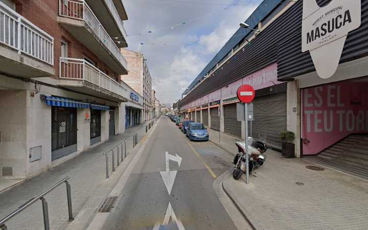 Fotografia tomada fuera de Forn Alemany El Mercat - Panadería en Igualada, Barcelona