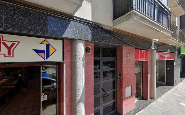 Fotografia tomada fuera de Forn Alemany Plaça la Creu - Panadería en Igualada, Barcelona