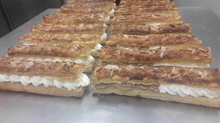 Fotografia tomada fuera de Forn Antiñolo - Panadería en Polinyà, Barcelona