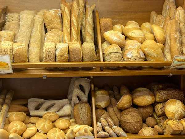 Fotografia tomada fuera de Forn Can Rodà - Forn de pa en La Bisbal d'Empordà, Girona