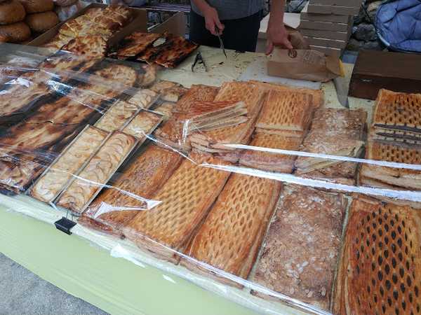 Fotografia tomada fuera de Forn de Cabrianes S.L. - Panadería en Sant Fruitós de Bages, Barcelona
