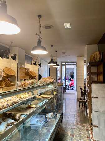 Fotografia tomada fuera de Forn de Can Frau - cafeterías en Sóller, Baleares