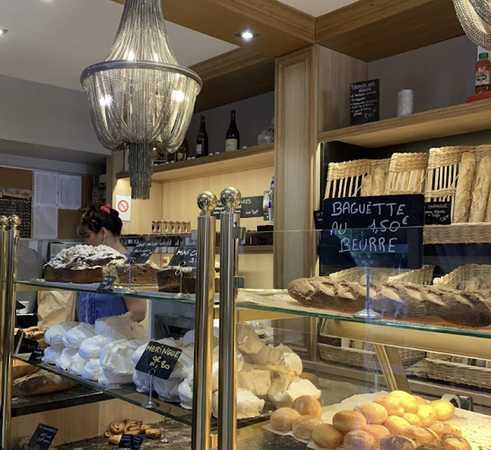 Fotografia tomada fuera de 365 Obrador - Panadería en Sitges, Barcelona
