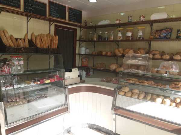 Fotografia tomada fuera de Forn de pa Can Nic - Panadería en Arbúcies, Girona