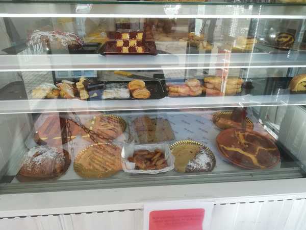 Fotografia tomada fuera de Aqui ha pao - Cafetería en Badajoz, Badajoz