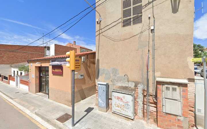 Fotografia tomada fuera de Forn Franquesa - Forn de pa en Sant Vicenç de Castellet, Barcelona