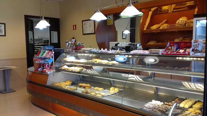 Fotografia tomada fuera de Forn i Pastisseria Benet Barón - Panadería en Porreres, Baleares