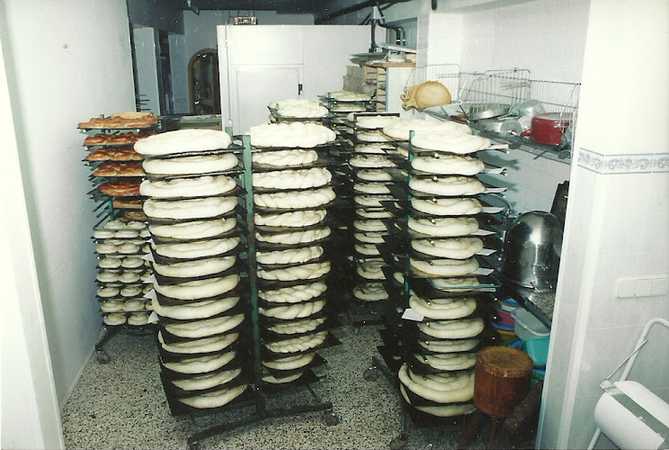 Fotografia tomada fuera de Forn i Pastisseria Ca'n Salat - Panadería en Montuïri, Baleares