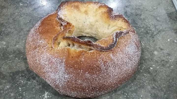 Fotografia tomada fuera de Forn J. Carbonell - Panadería en El Pla del Penedès, Barcelona