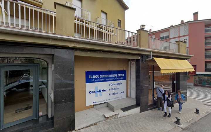 Fotografia tomada fuera de Forn Lluís Millet - Forn de pa en Berga, Barcelona