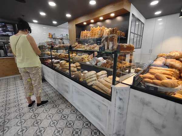 Fotografia tomada fuera de Forn Noé Blanes - Forn de pa en Blanes, Girona