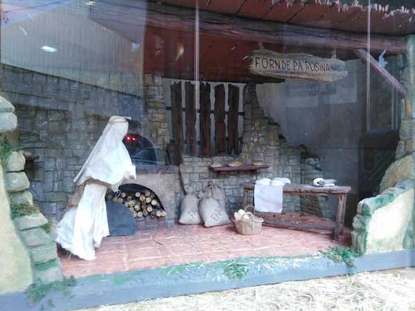 Fotografia tomada fuera de Forn Oliveras - Panadería en Montcada i Reixac, Barcelona