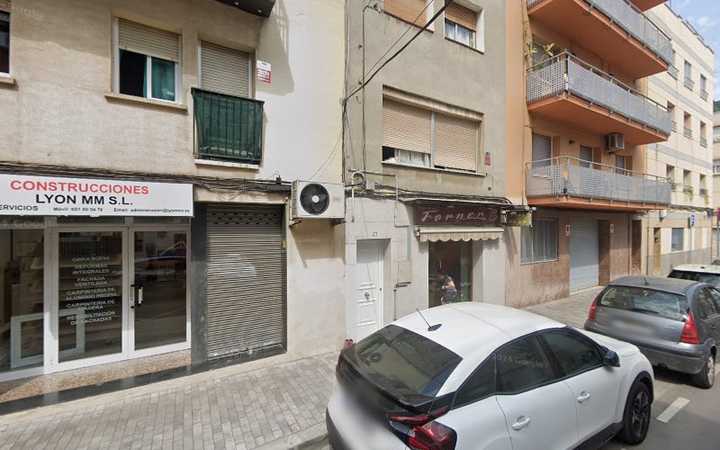 Fotografia tomada fuera de Forner - Forn de pa en Sant Boi de Llobregat, Barcelona