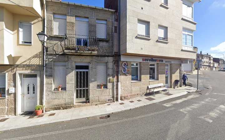 Fotografia tomada fuera de Forno Do Lodairo - Panadería en Cea, Ourense
