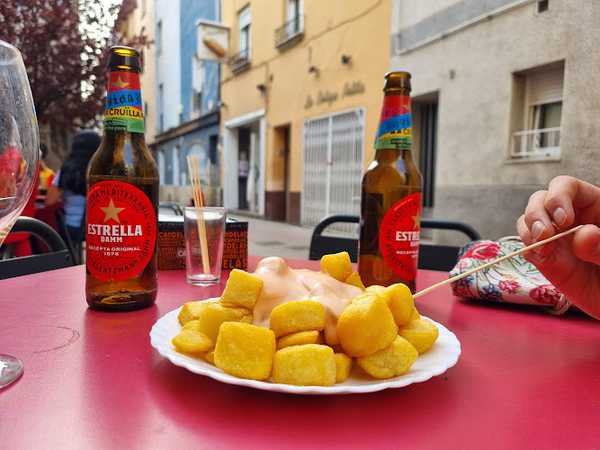 Fotografia tomada fuera de Frankfurt El Farolillo - bares en Capellades, Barcelona