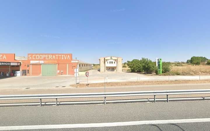 Fotografia tomada fuera de Arlanza Sociedad Cooperativa Provincial - Supermercado en Villalmanzo, Burgos