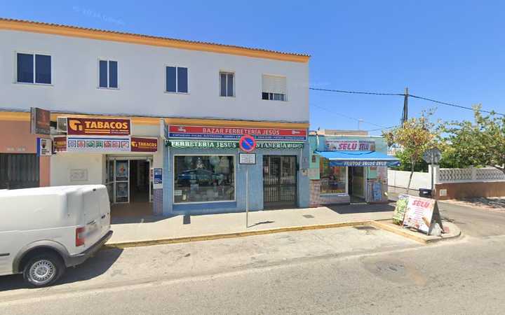 Fotografia tomada fuera de Frutos Secos Selu - Tienda de golosinas en Chiclana de la Frontera, Cádiz
