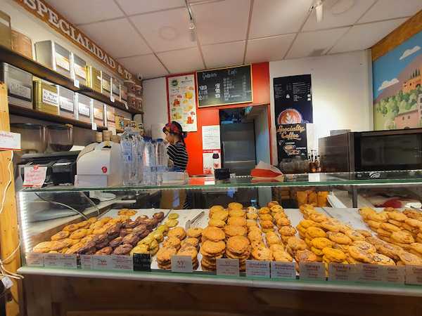 Fotografia tomada fuera de Galletanas Granada - Tienda de galletas en Granada, Granada