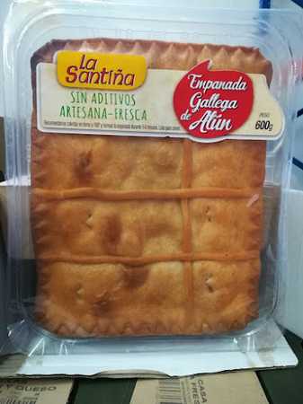 Fotografia tomada fuera de Galprenova - Panadería en Cambre, A Coruña