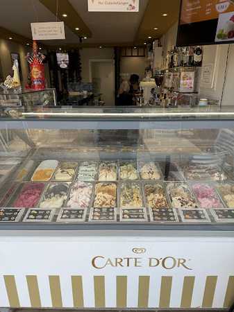 Fotografia tomada fuera de Gelateria Carte D'Or Café Scoops - Ice cream shop en Tías, Las Palmas