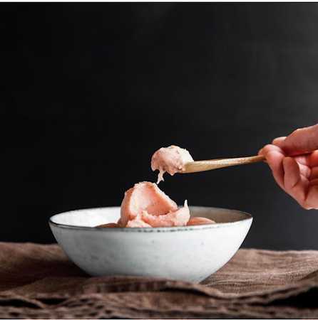 Fotografia tomada fuera de Gelateria Pyreneum - Heladería en Bellver de Cerdanya, Lleida