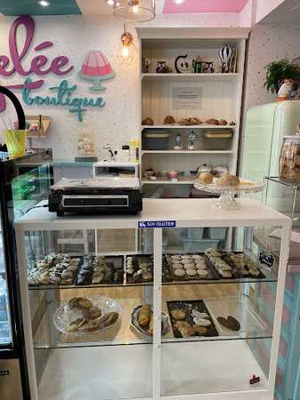 Fotografia tomada fuera de Gelée Boutique - Pastelería en Logroño, La Rioja