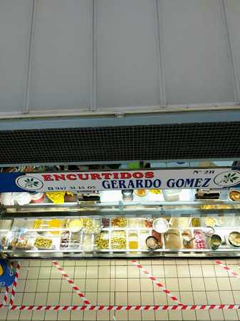 Fotografia tomada fuera de Gerardo Gómez Gracia - Tienda de golosinas en Miranda de Ebro, Burgos