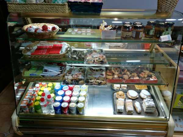 Fotografia tomada fuera de Gernika - Bakery en Urretxu, Gipuzkoa