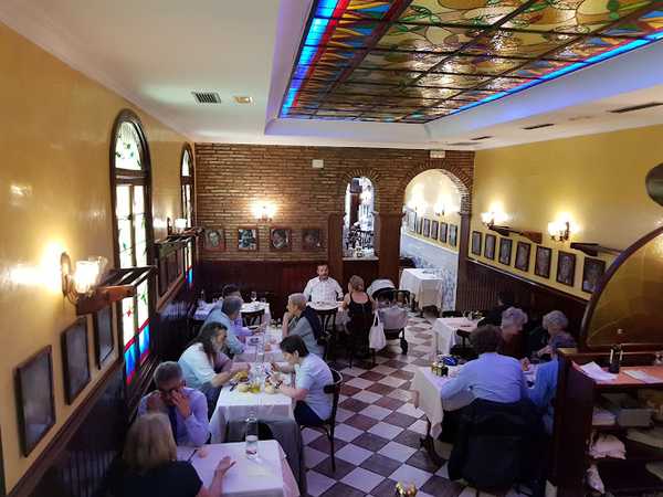 Fotografia tomada fuera de Gran Café Gijón - cafeterías en Madrid, Madrid
