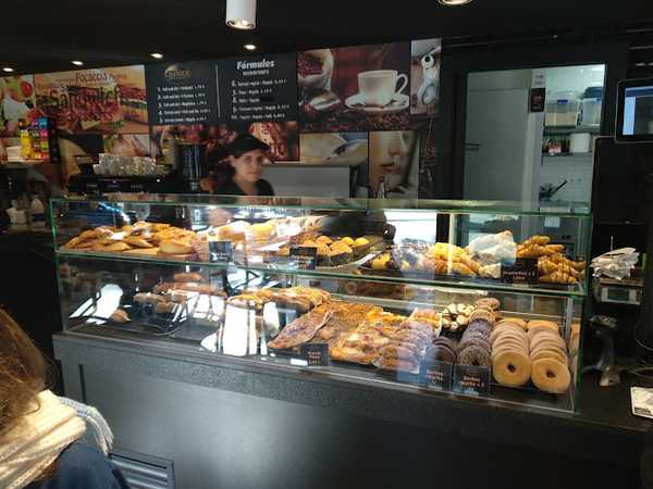 Fotografia tomada fuera de Granier - Panadería en Gavà, Barcelona