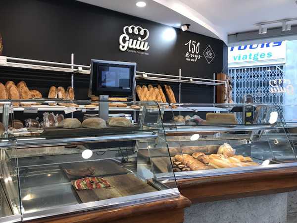 Fotografia tomada fuera de Guiu Forn De Pa - Forn de pa en Mollerussa, Lleida