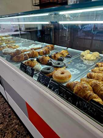 Fotografia tomada fuera de Gutiérrez Fleca i Pastisseria - Pastisseria en Blanes, Girona