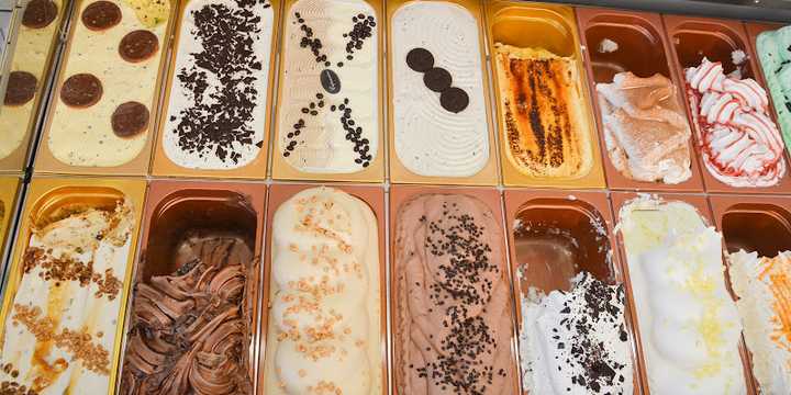 Fotografia tomada fuera de Heladería Cafetería Antiu Xixona - Heladería en Dehesa de Campoamor, Alicante