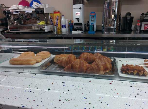 Fotografia tomada fuera de Helados de Granja- Las Nieves - Heladería en Reinosa, Cantabria