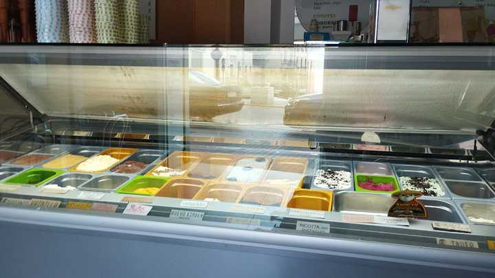 Fotografia tomada fuera de Helados La Ibense - Heladería en Cocentaina, Alicante