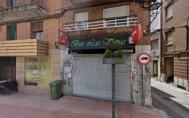 Fotografia tomada fuera de Hermanos López - Panadería en San Martín de Valdeiglesias, Madrid