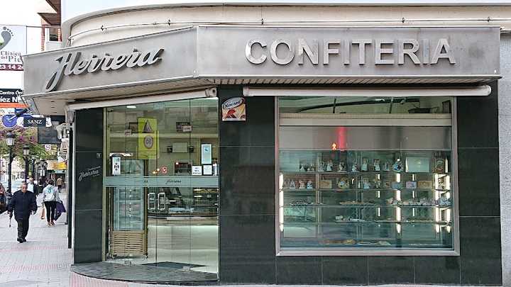 Fotografia tomada fuera de Herrera Escribano S L - Panadería en Albacete, Albacete