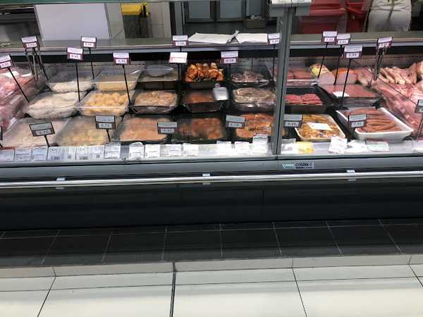 Fotografia tomada fuera de HiperDino Gáldar - Supermercado en Gáldar, Las Palmas