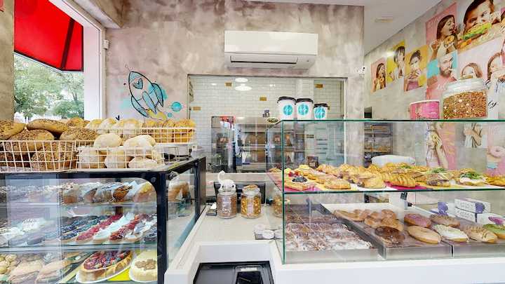 Fotografia tomada fuera de Holy Grain Bakery - Panadería en Madrid, Madrid